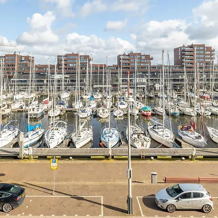 Bizstay Harbour I Scheveningen アパート デン・ハーグ