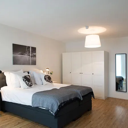 Bizstay Harbour I Scheveningen アパート デン・ハーグ