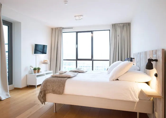 Bizstay Harbour I Scheveningen デン・ハーグ