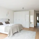 Bizstay Harbour I Scheveningen デン・ハーグ