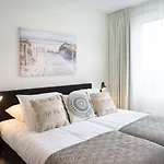 アパート Bizstay Harbour I Scheveningen デン・ハーグ