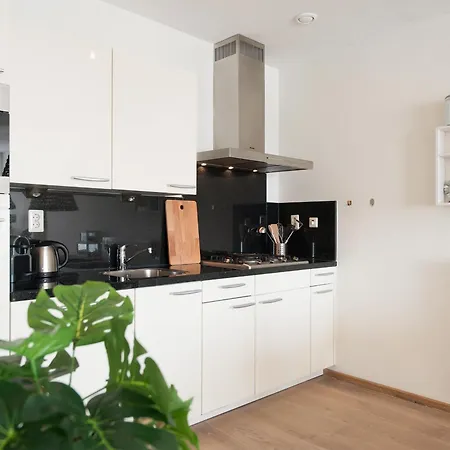 Bizstay Harbour I Scheveningen Apartment *