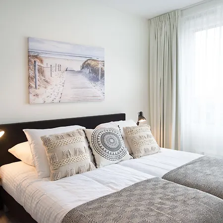 アパート Bizstay Harbour I Scheveningen デン・ハーグ