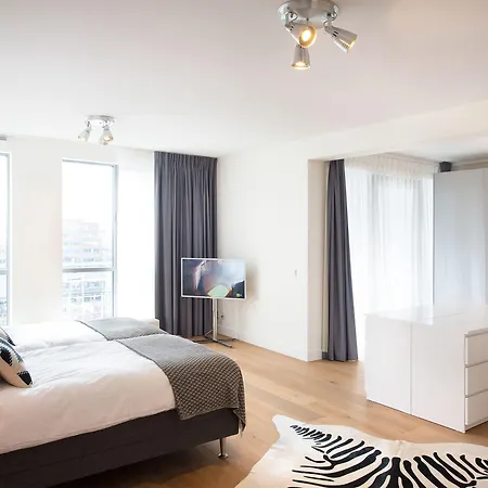 Bizstay Harbour I Scheveningen デン・ハーグ