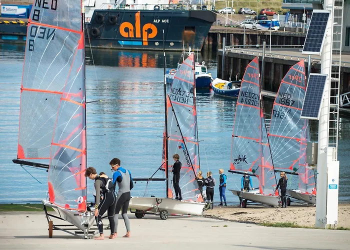 Bizstay Harbour I Scheveningen Apartamento *
